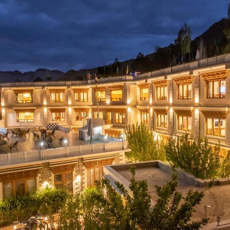 Cho Palace Leh Eksteriør bilde