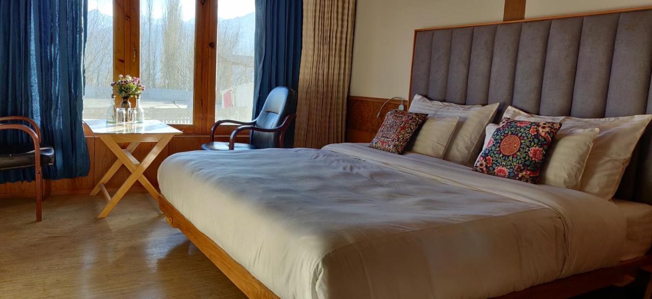Cho Palace Leh Eksteriør bilde